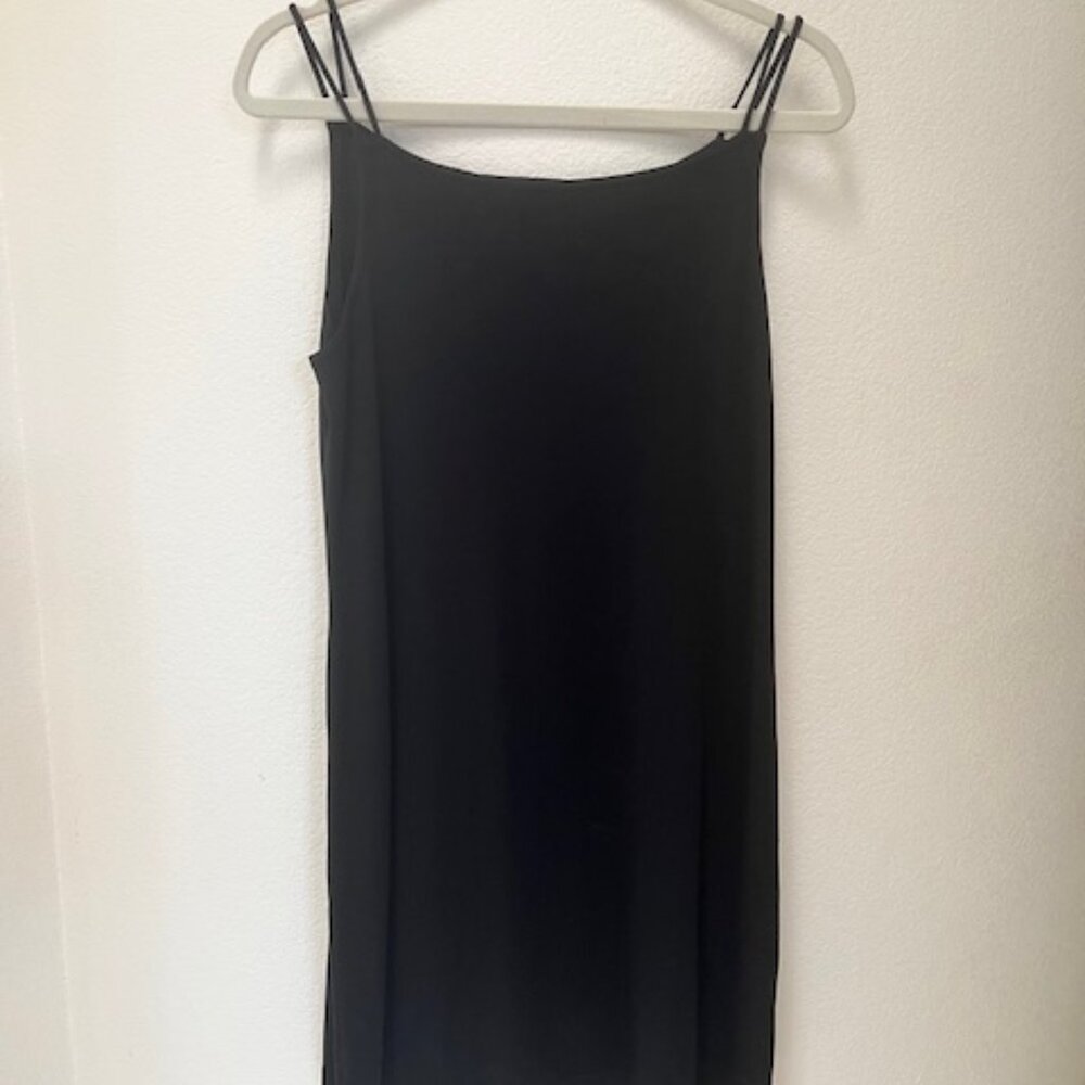 Collectibles Petite Sophisticate Black Cocktail dress, Large, Timeless Classic
